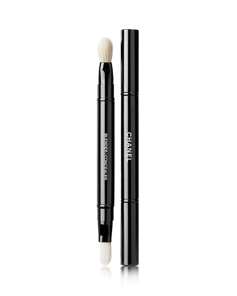 retractable dual-tip concealer brush by chanel|LES PINCEAUX DE CHANEL Retractable Dual .